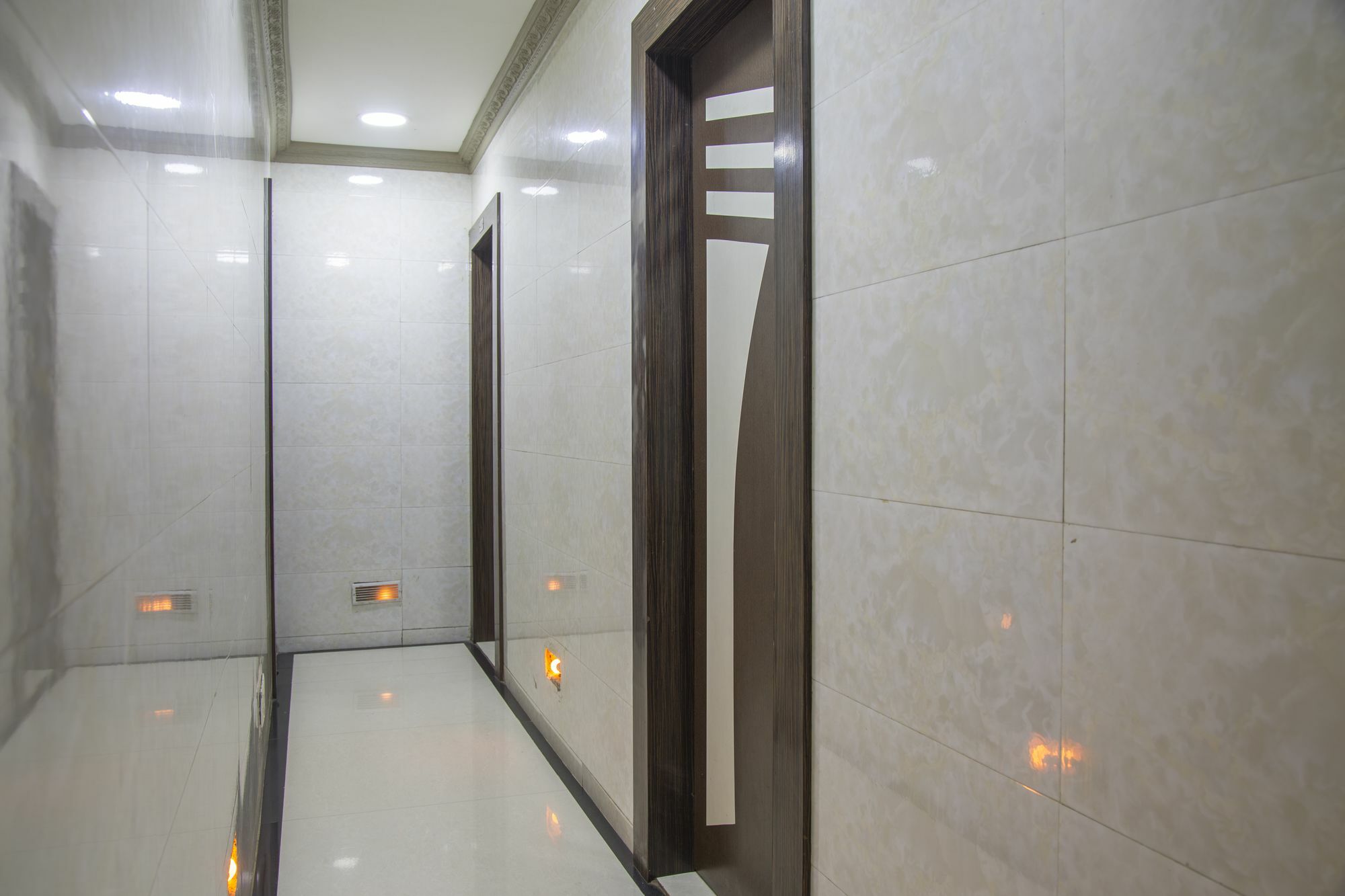 Relax Guest House 뭄바이 외부 사진